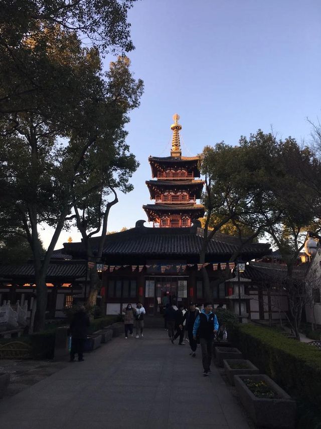 探訪蘇州寒山寺，古韻禪意一網打盡！