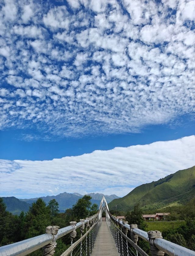 雨季川西安全旅行還是去冶勒湖孟獲城吧