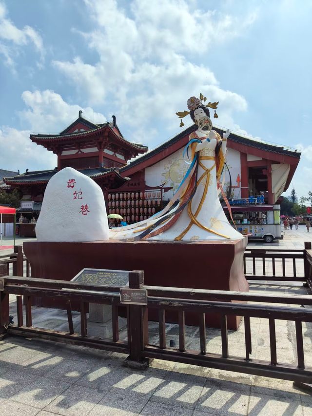 Yulin Rong County Self-Driving Tour Guide 🚗🗺️