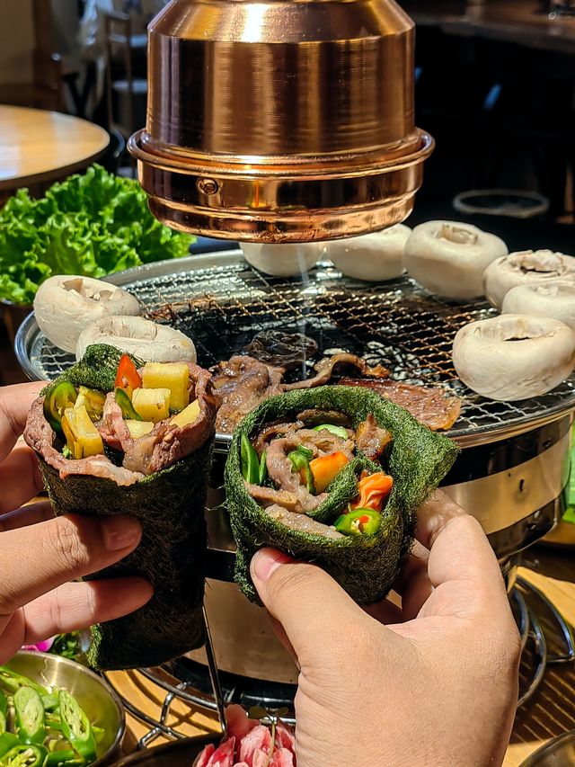 正宗的核桃炭燒烤，美味無窮。