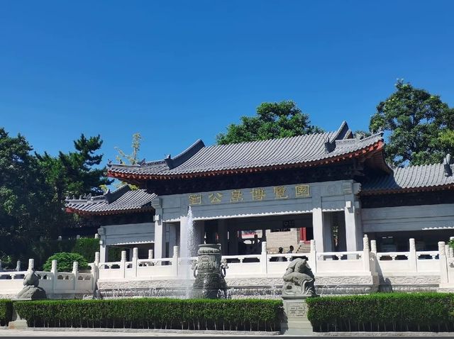 劉公島 | 一部厚重的歷史之書。