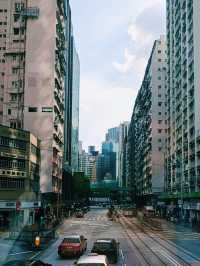 City of The Colossus: Hong Kong, Touching The Sky
