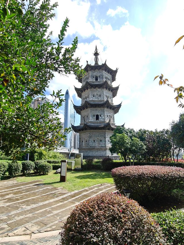 蕪湖中江塔。