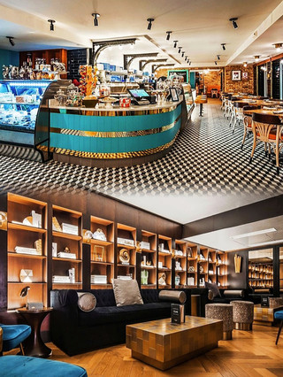 The Kingsley Bloomfield Hills - a DoubleTree by Hilton hotel is super comfortable
