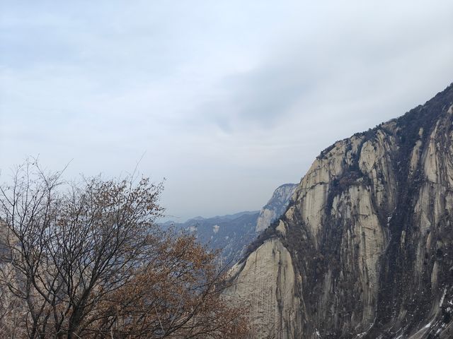華山的險峻是一絕