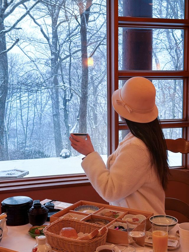 日光超chill的溫泉度假酒店看雪景食法餐