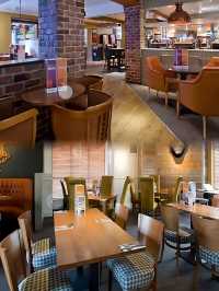 伍爾弗漢普頓北普瑞米爾酒店:都市中的寧靜綠洲