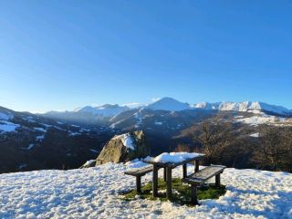 Hiking through the Ubiñas Natural Park: A Winter Wonderland ❄️🏞️