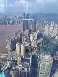 本地人反向旅遊 發現重慶雲端酒店的寶藏玩法  作為土生土長的重慶妹兒 居然才發現環球金融中心69