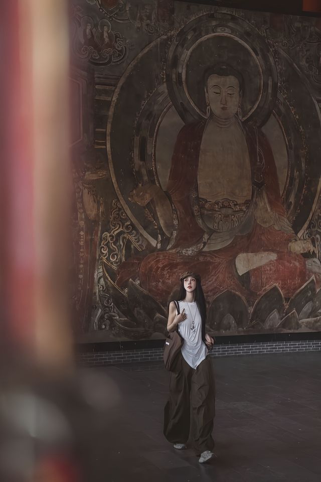 五臺山龍泉寺：禪意秘境的光影詩篇