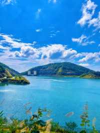 黑麋峰石塔古今碰撞