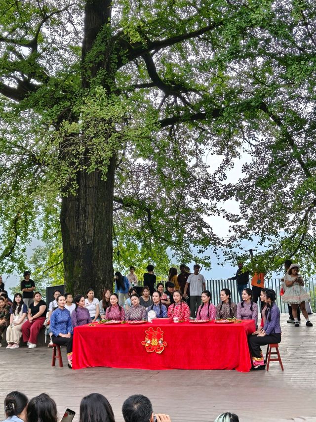 20℃冰鎮夏天!重慶1.5h直達的秘境瀑布,亞洲最大洞中奇觀 20℃冰鎮夏天!重慶1.5h直達的秘境瀑布,亞洲最大洞中奇觀