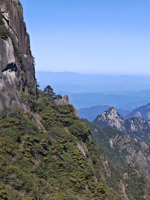 三清山的淡季青綠，比五嶽更懂打工人的放空