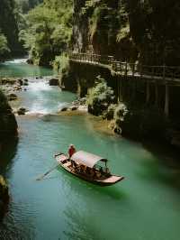 屏山峽谷親子遊船進船出遛娃超輕鬆