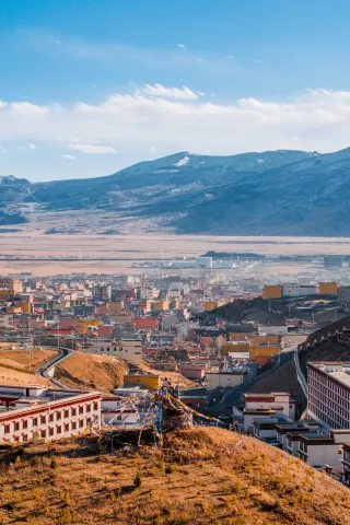 คู่มือการเดินทาง: การเดินทางคนเดียวสู่เสฉวนตะวันตก (ย่าติง → หลี่ถัง)