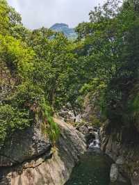 廬山李白的瀑布在秀峰