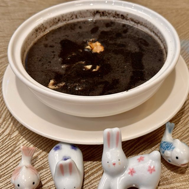遠東Sogo（點水樓）七色小籠湯包非吃不可