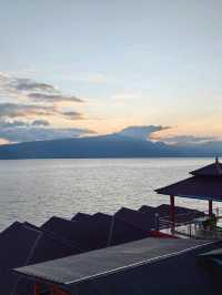 Budget hotel with a stunning view @Samosir Island 