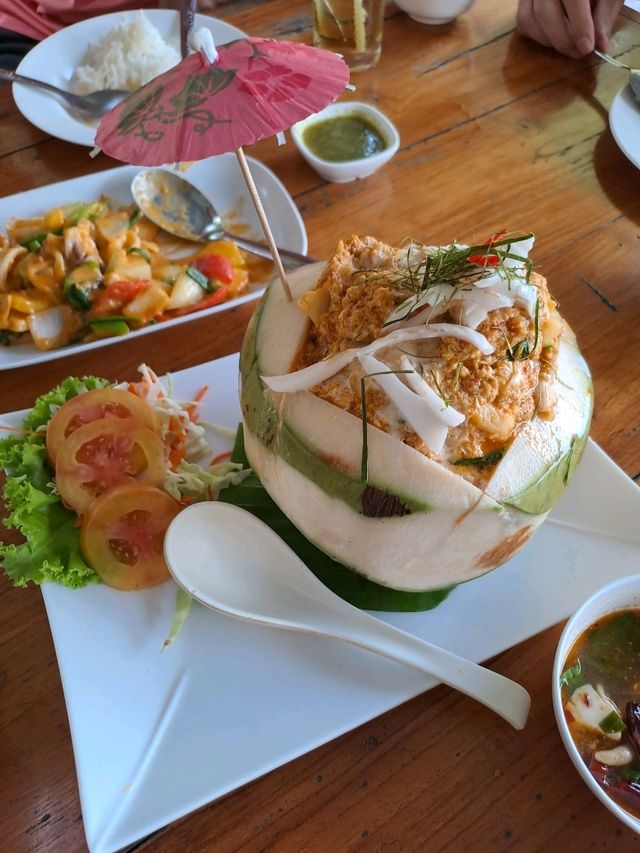 หลบร้อนริมแม่น้ำนครนายก ทานอาหารร้านครัวมีน้ำมีปลา