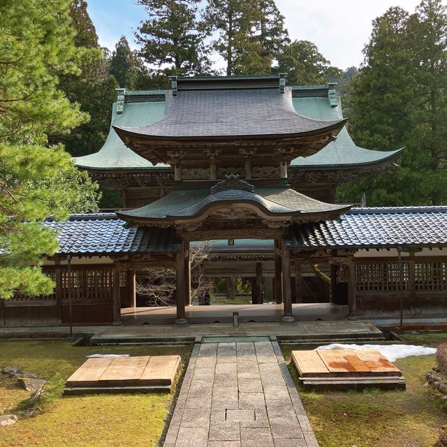 【福井】緑豊かな禅の修行道場