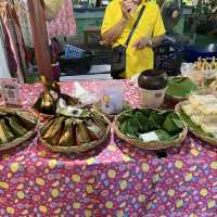 ตลาดน้ำบางน้ำผึ้ง 