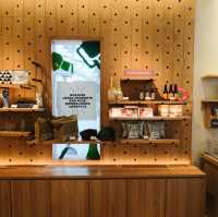 Roots at Ratchathewi คาเฟ่ทำเลดี ติด BTS ราชเทวี 