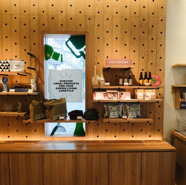 Roots at Ratchathewi คาเฟ่ทำเลดี ติด BTS ราชเทวี 