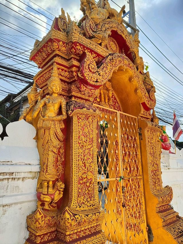 Wat Phra Chao Mengrai