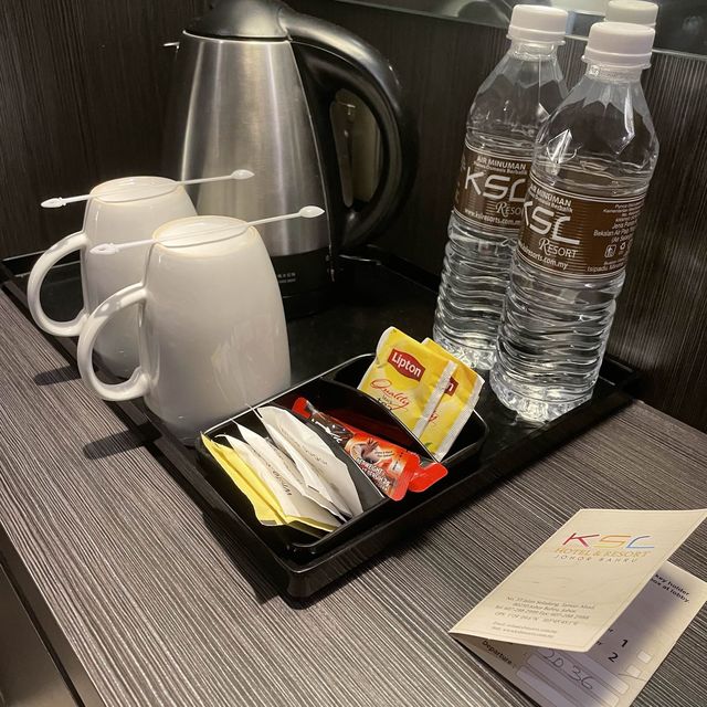 Convenient hotel right beside KSL! 