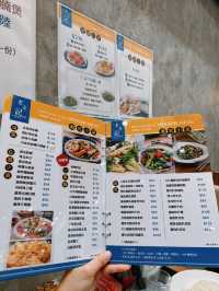 油塘性價比高街坊冰室小菜｜老友記廚房 (油塘)