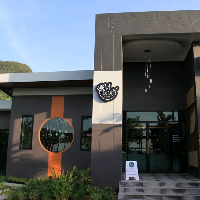 M Leaf Cafe
