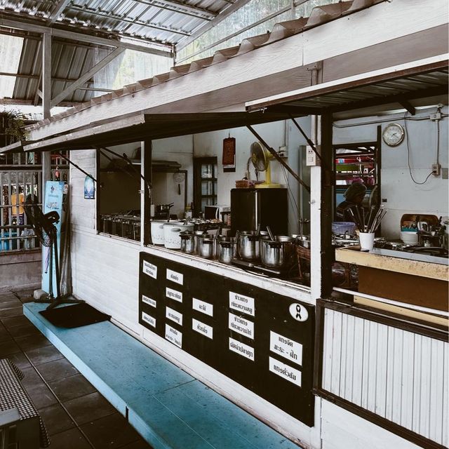 Prinze Melon Food & Coffee  ตลาดน้ำบางน้ำผึ้ง