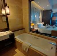 Crowne Plaza Bandung Premium King Club Room