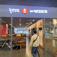 韓国/ソウル【龍山】駅直通！プデチゲとポッサムを食べられるお店