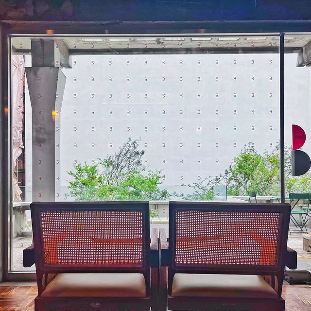 오늘은 서교동에 이런곳이 있었나?! 너무 이쁜 #잔다리로63 를 방문했습니다✨