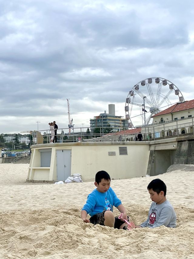 호주 서퍼들의 성지, 파도가 끊이질 않는 본다이 비치🏄🏻‍♂️