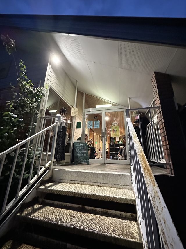 大排長龍嘅富良野必食咖哩店