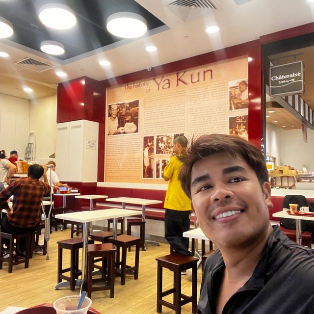 บุกถึงถิ่น Yakun Kaya Toast ร้านอาหารเช้าสิงคโปร์ สิงคโปร์