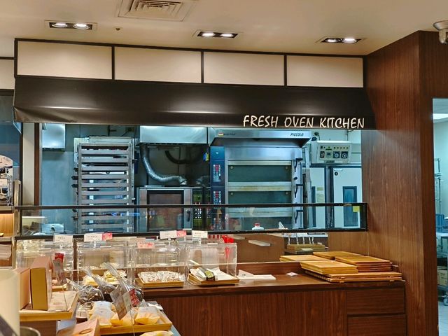 高雄-手撕千層吐司🍞The Premium Yamazaki(香噴噴麵包店）