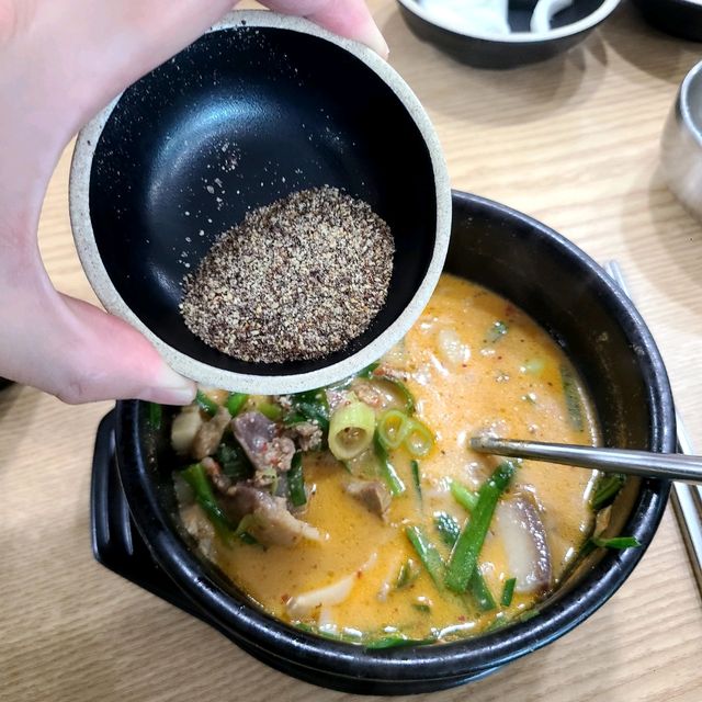 서귀포 안덕면 맛집)산방산흑돼지순대 본점 - 산방산 순대국밥 전문점(숨겨진 비밀의 메뉴 치즈순대국 맛집) 