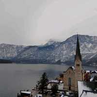 A day in Hallstatt during winter