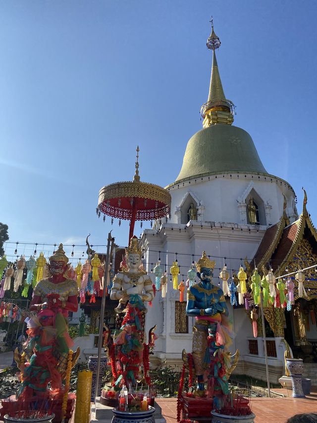 วัดป่าดาราภิรมย์ วัดสวยแห่งแม่ริม