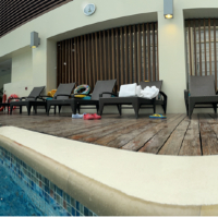 一年四季室內泳池🏊🏼‍♀️室外泳池就在這裏🏊🏻‍♂️