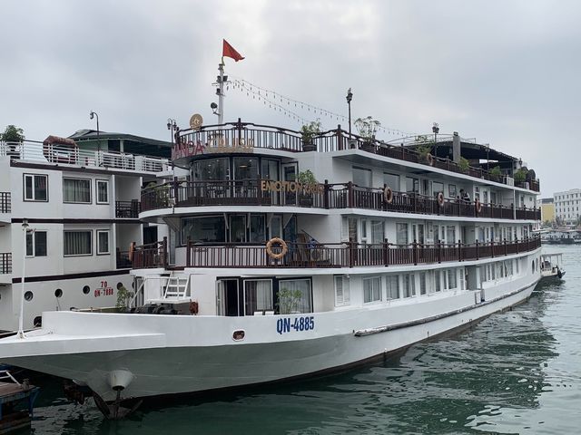 越南🇻🇳下龍灣 Emotion Cruise 