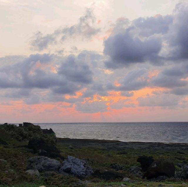 蘭嶼美景，郎島日落。