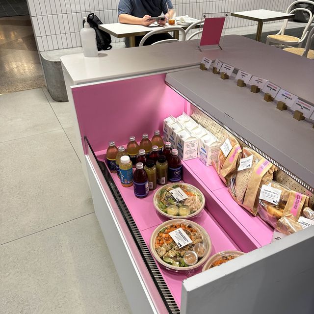 Mr Holmes bakehouse - singapore edition