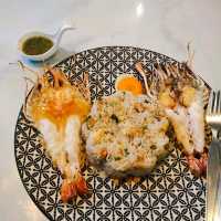ลาภปาก ร้านอาหารไดนิ่งรูม ร้านสวย อาหารอร่อย