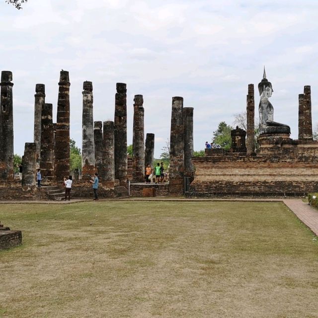 วัดมหาธาตุ สุโขทัย