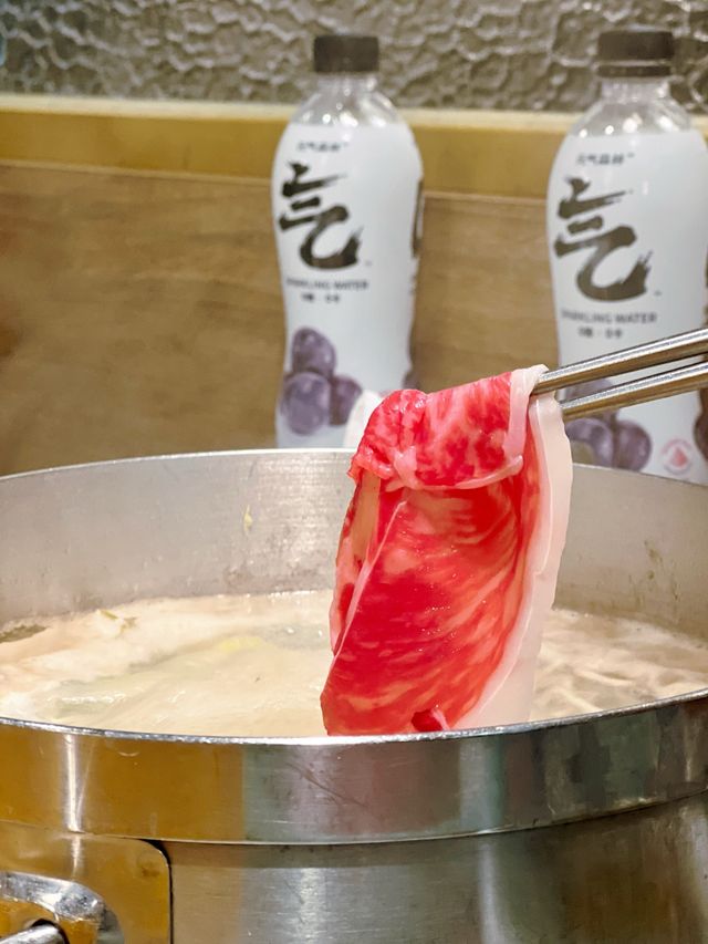 「一鍋堂」葵芳新都會分店:多款火鍋任食,牛肉海鮮美味 「一鍋堂」葵芳新都會分店:多款火鍋任食,牛肉海鮮美味