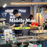  Middle Man roastery & coffee